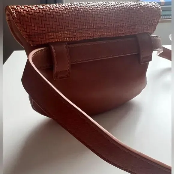 Street Level Fanny Bag/Crossbody-Woven flap (Tan/ orange) - Picture 4 of 8